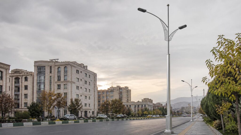 پایه چراغ خیابانی